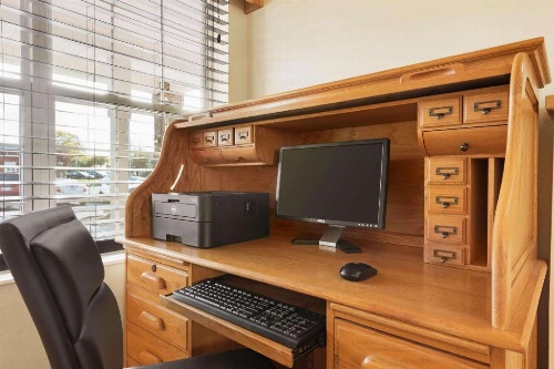 Country Inn & Suites by Radisson, Milwaukee Airport, WI image 17